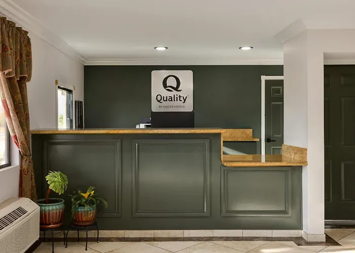 Quality Inn Lake Elsinore I-15