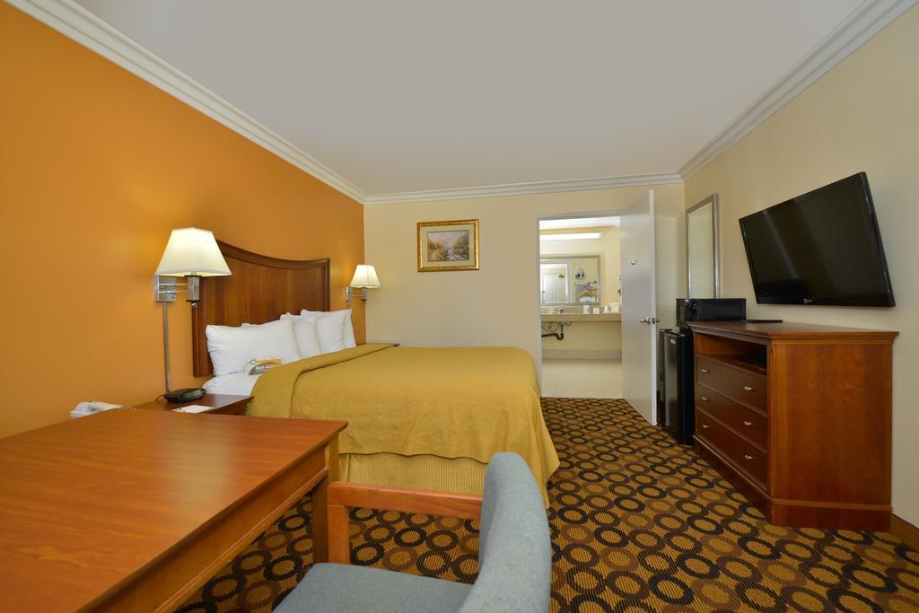 Quality I-15 Inn Lake Elsinore